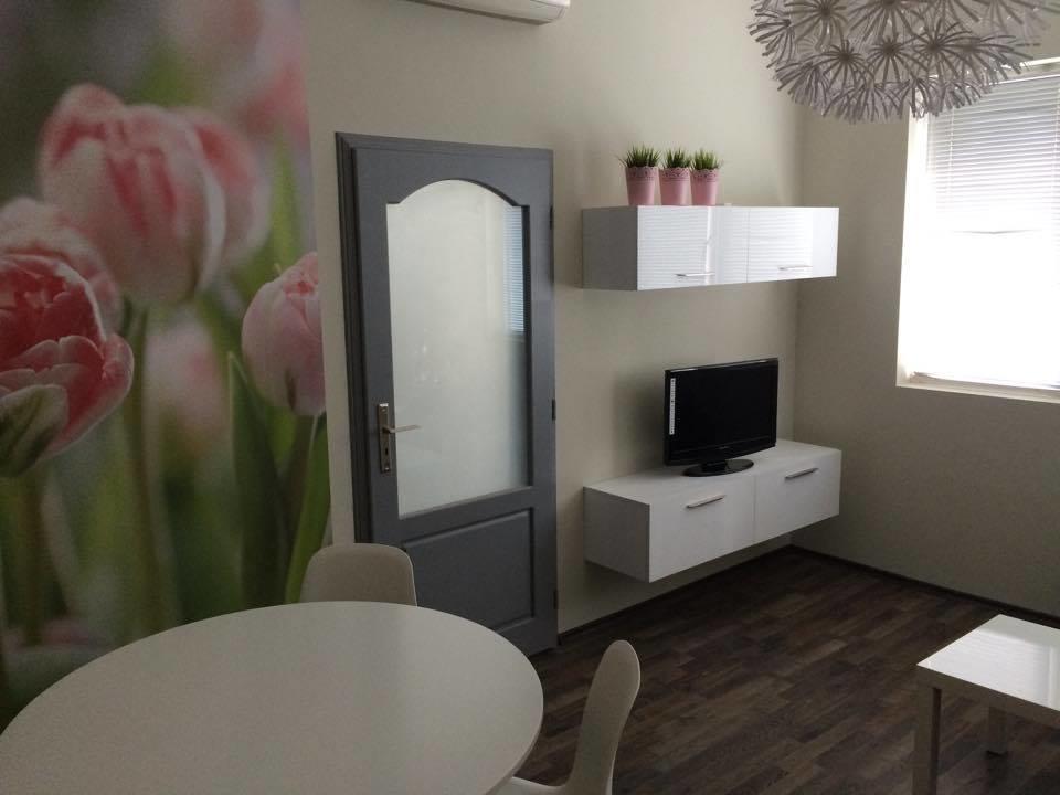 Cosy Center Apartment Varna Exterior photo
